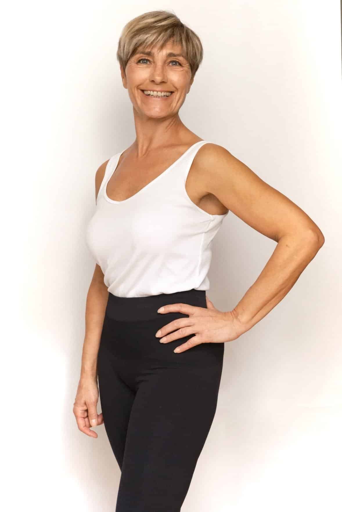 Pola mannequin senior – plein pied trois-quarts